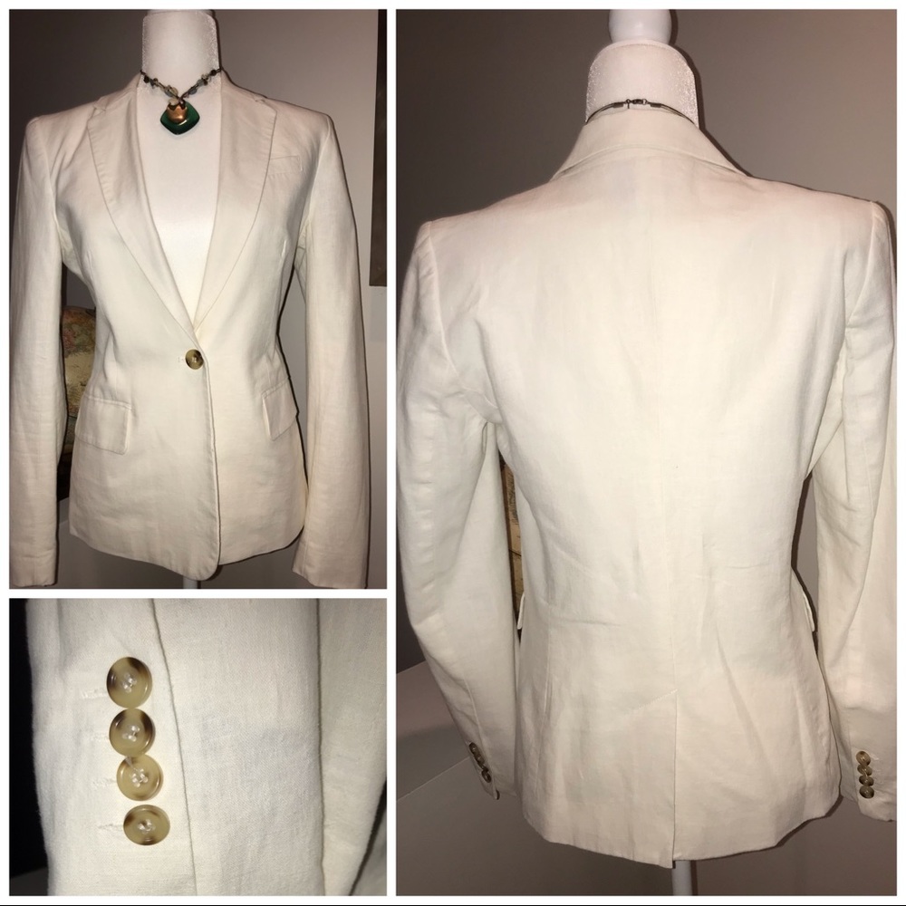 Adrienne Vittadini White Linen Blazer